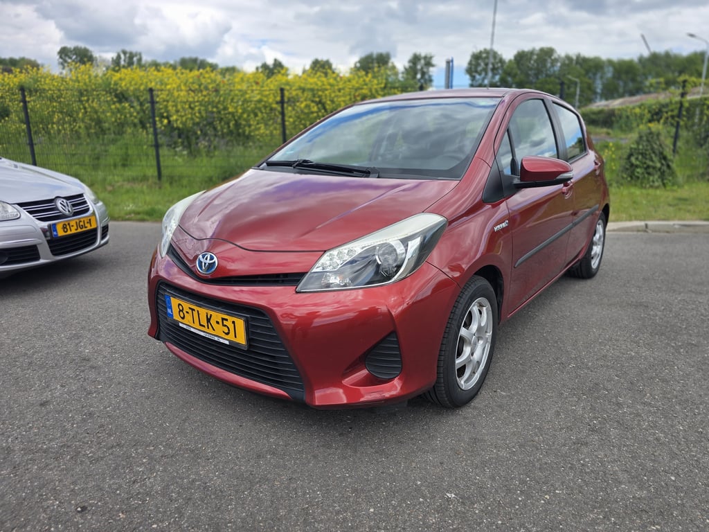 TOYOTA YARIS - Image 5