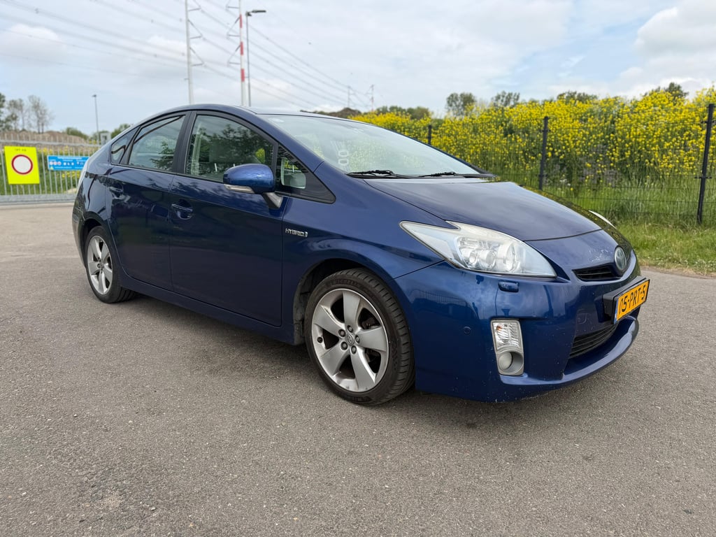 TOYOTA AURIS - Image 6