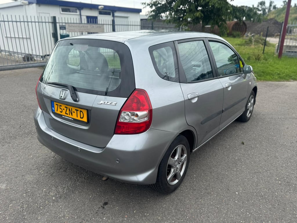 HONDA JAZZ - Image 5