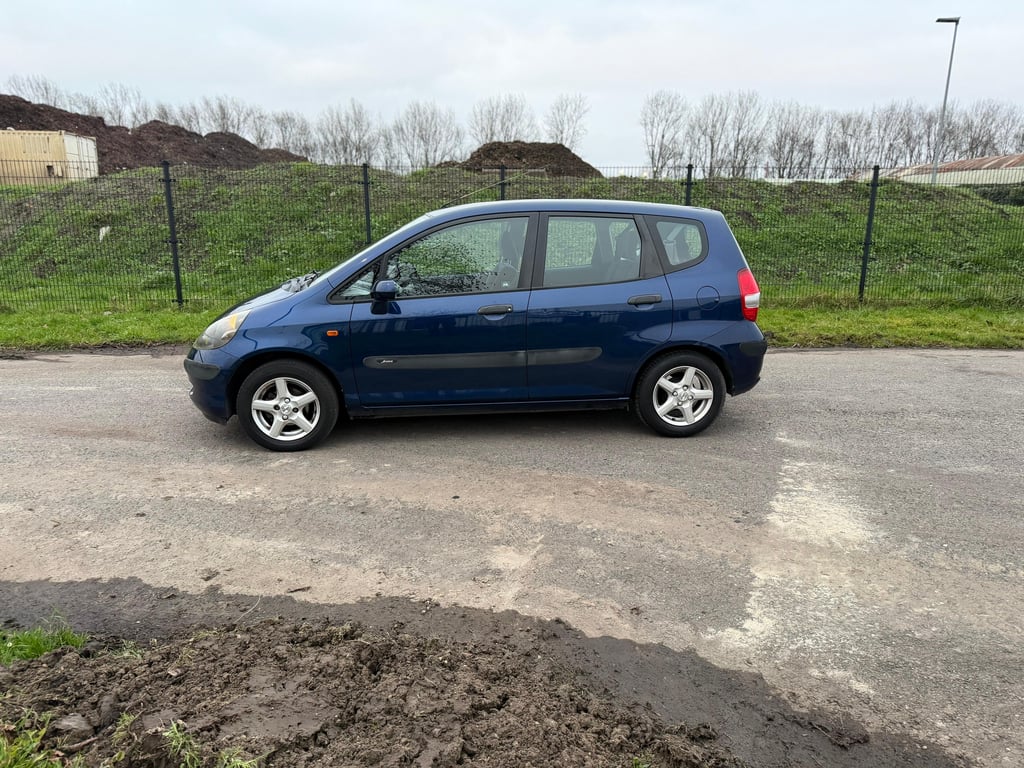 HONDA JAZZ - Image 4