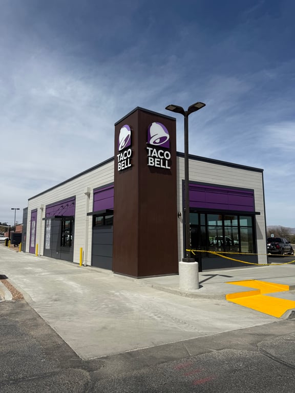 Completed Taco Bell restaurant exterior
