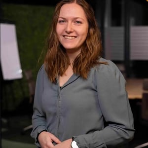 Anouk Verhoef · Assistent accountant & relatiebeheerder