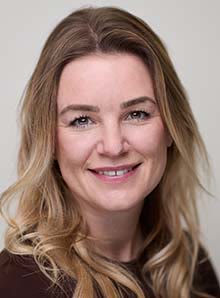 Kirsty Bushoff