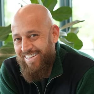 Hassan · Jeugdzorgwerker
