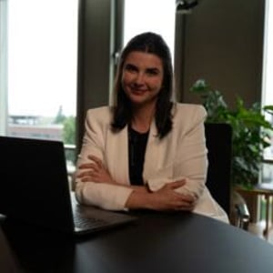 Camila Risolia · Digital Product Manager
