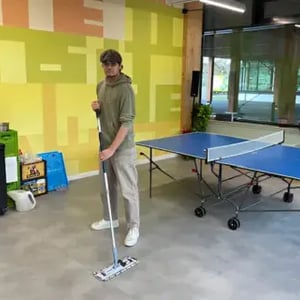 Flynn van den Broek - Schoonmaker