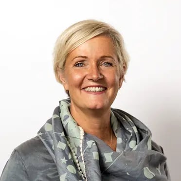 Caroline Lamp