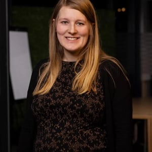 Aline Kuilen · Salarisadministrateur