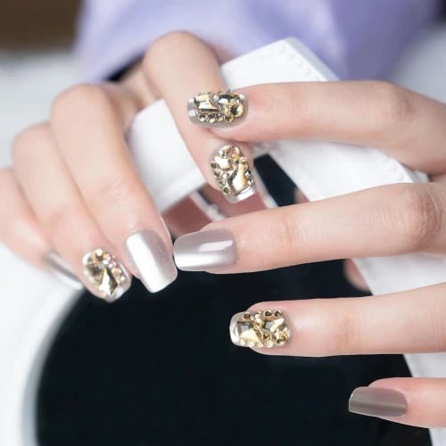 Secret Lives glossy cats eye artificial fake false brown color with 3D golden crystals press on nails 24 pieces with kit