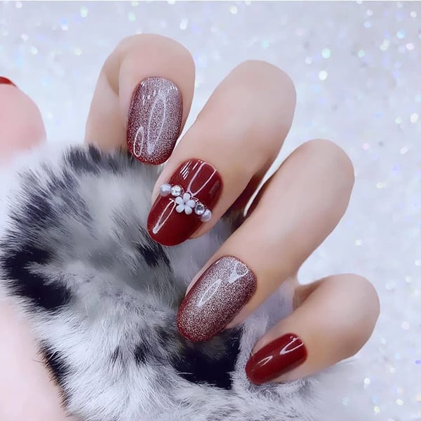 Secret Lives® designer cats eye artificial nails extension wine red color with 3D flower and pearls fake nails design 24 pieces set with manicure kit