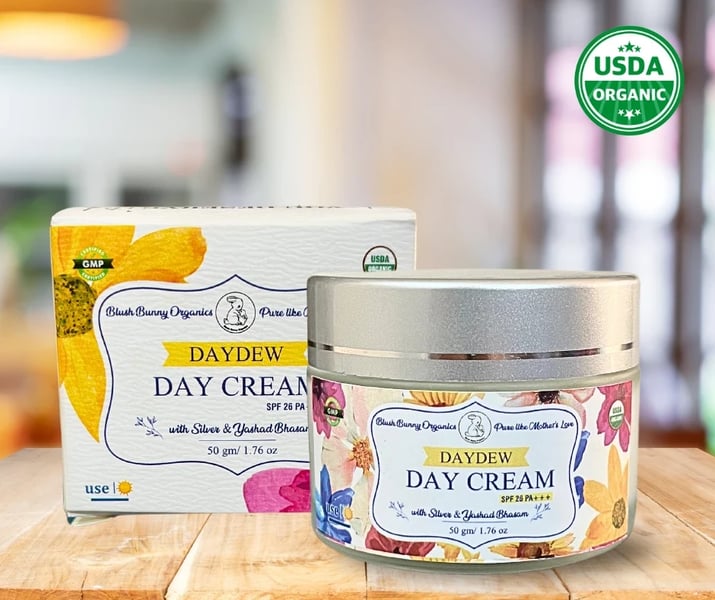 Blush Bunny Organics DayDew Day Cream for Normal to Dry Skin with SPF 26 PA++ with Silver | dermatologically Tested, Vegan, No Artificial fragrances or toxic chemicals