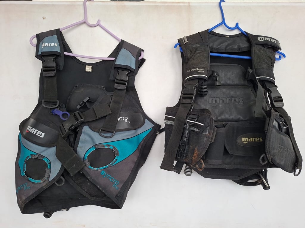 M and XS Buoyancy Control Devices (BCD) – Scuba Diving Vests
