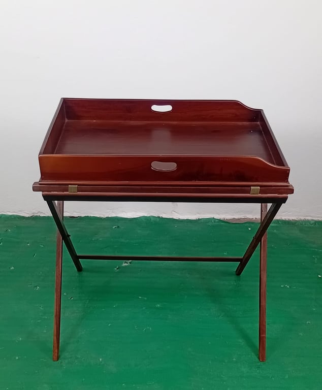 Butler's Tray Table