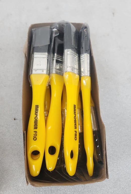 12 x 1" Maxpower Pro paint brushes