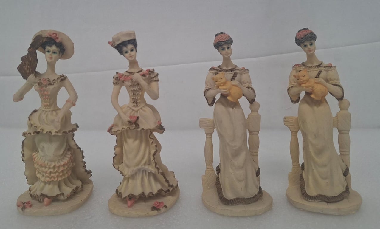 Victoria Lady Collectable Figurines
