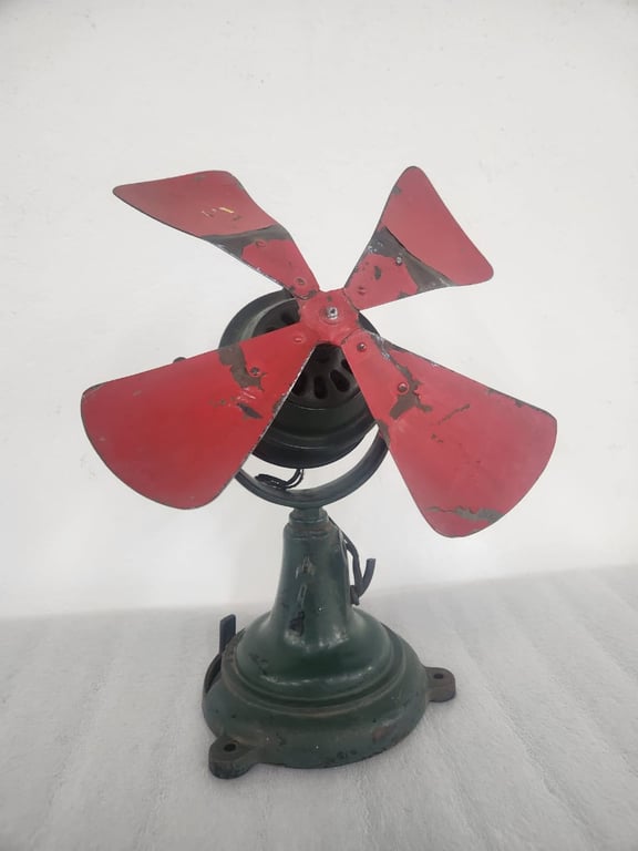Vintage electric desk fan