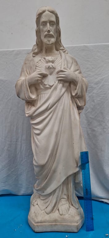 Sacred Heart of Jesus Statue (WAP)