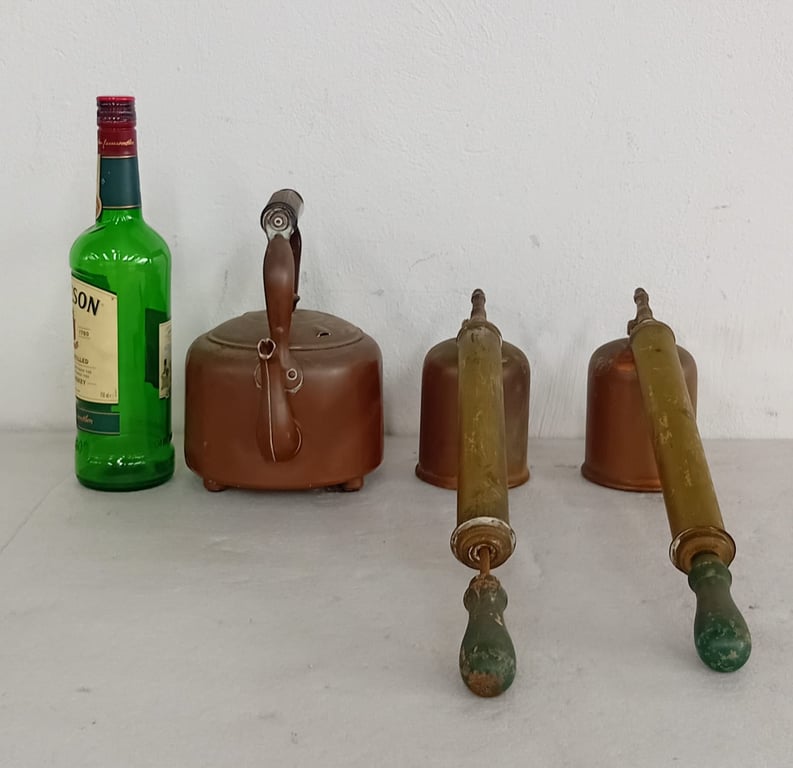 Vintage Copper Kettle with Matching Ladles