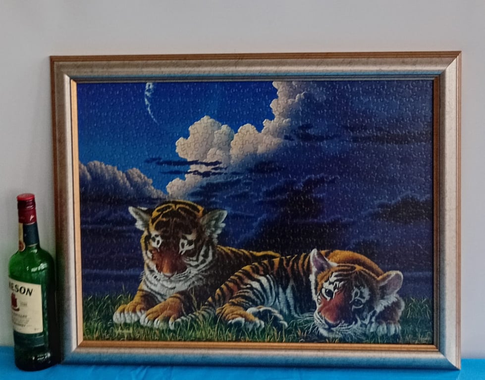 Large Framed Tiger Artwork (Puzzle-Style Wall Piece)
