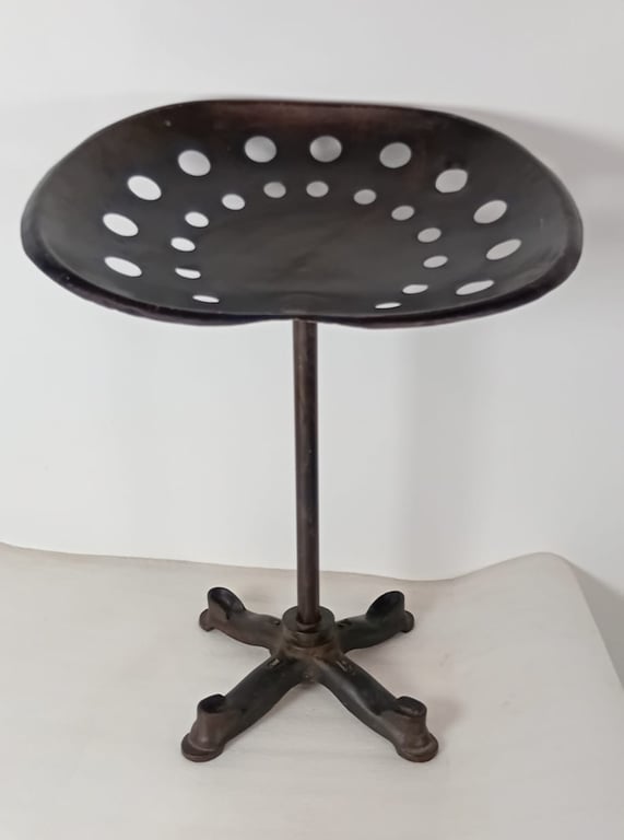 Tractor Seat Bar Stool