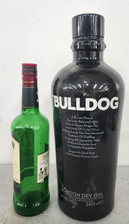 Very Large Bulldog London Dry Gin Bottle(Decorative/Collectible)