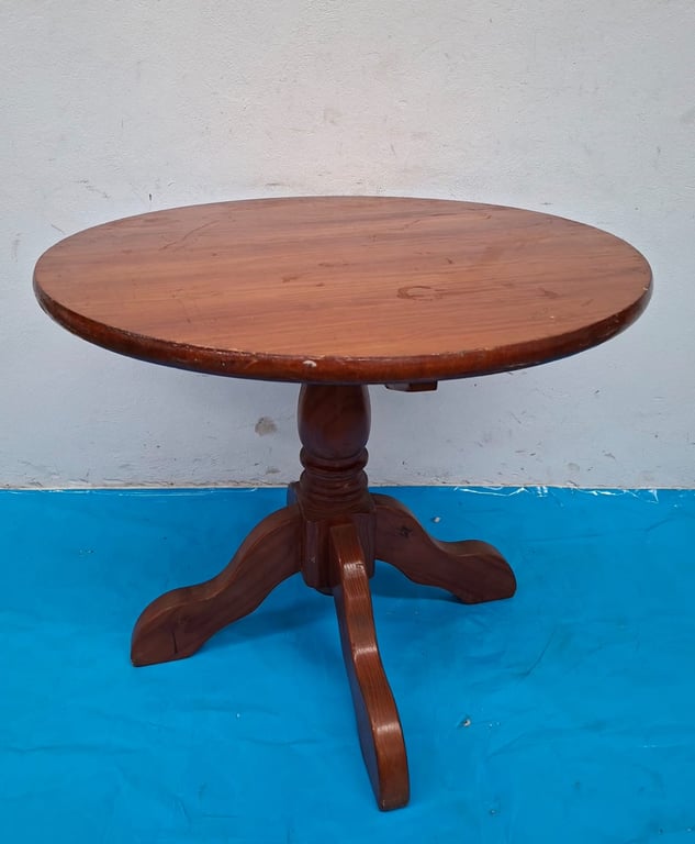 Round Wooden Pedestal Side Table