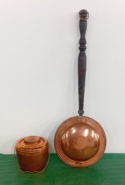 Copper Bed Warmers & Pot