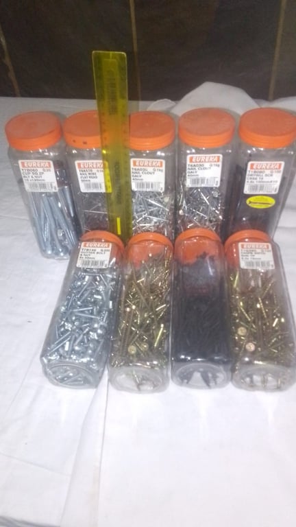 MB5-15 Eureka Screws, Bolts & Nails – Mixed Hardware Lot (Set 1)