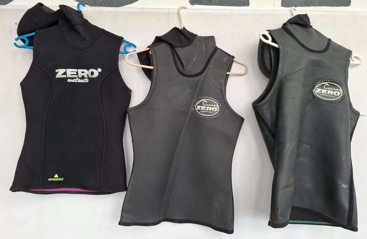 Size S and M Zero Sleeveless Wetsuit hoodie bid per piece