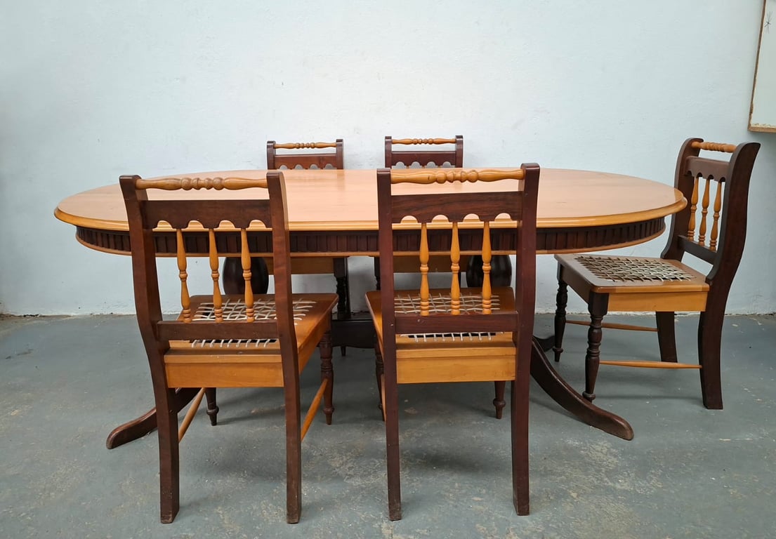 Yellowwodd & Imbuia Oval Dining Table with 5 Chairs