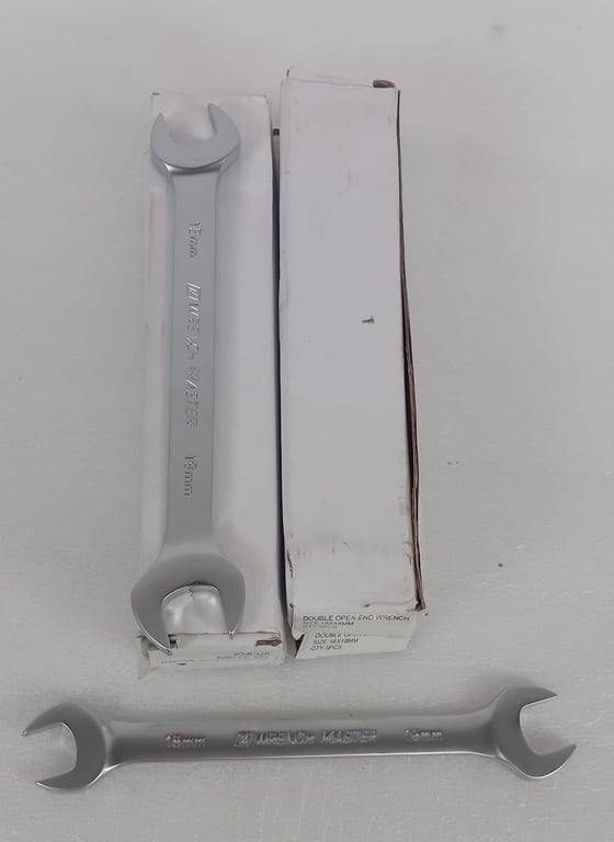 Double Open End Wrench 18 x 19mm
