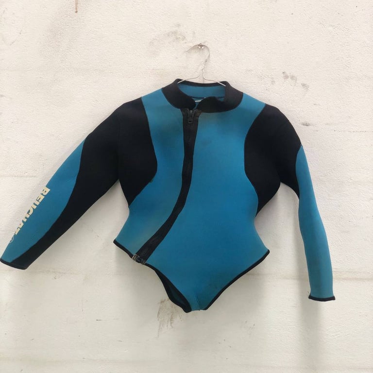 Wetsuit