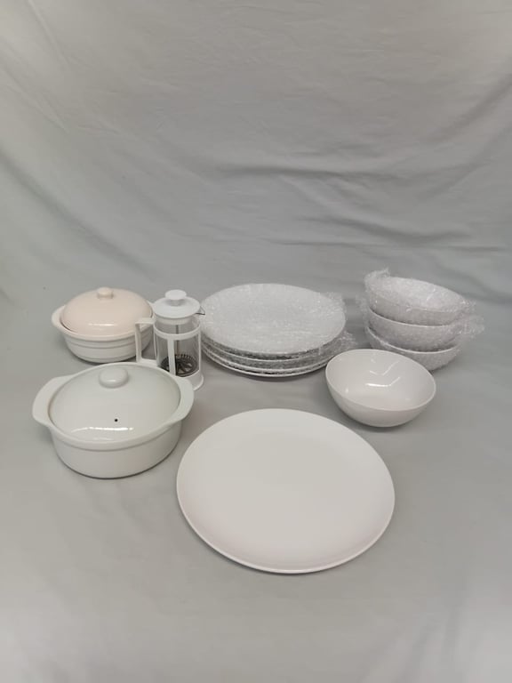 Porcelain Dinnerware set