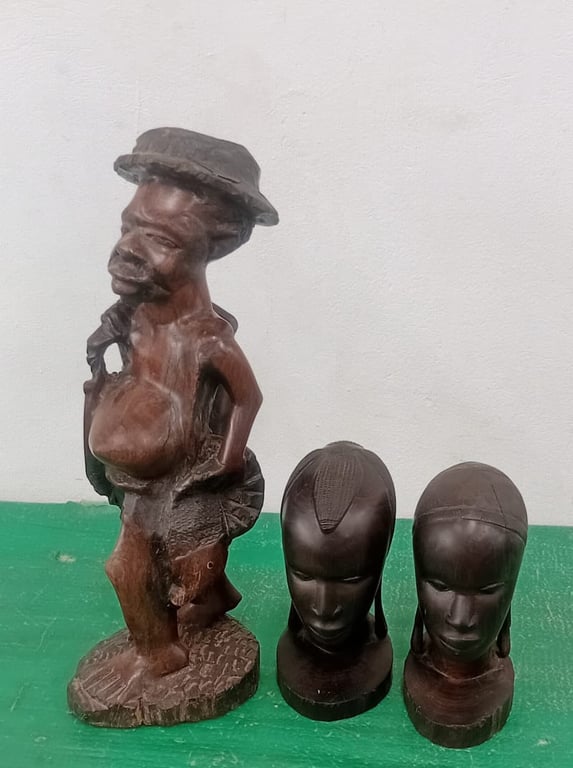 A Set Of Hand- Curved African Wooden Sculptures