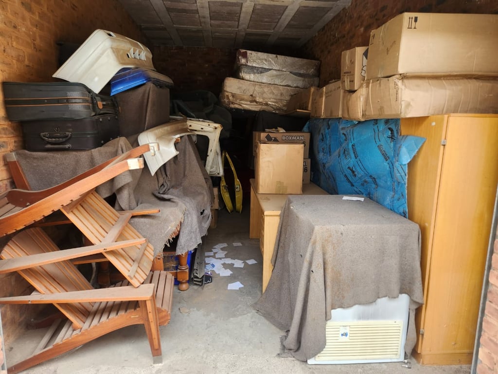 32 - Car Body Parts Unit - JHB