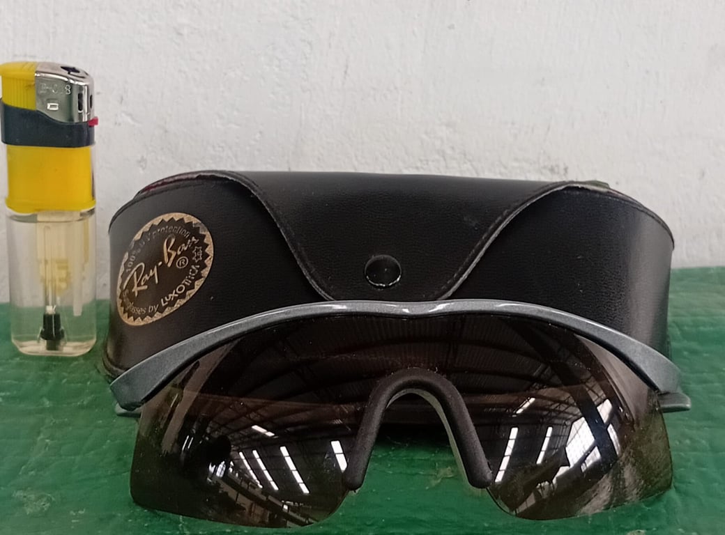 Ray-Ban Wraparound Sunglasses with Original Case
