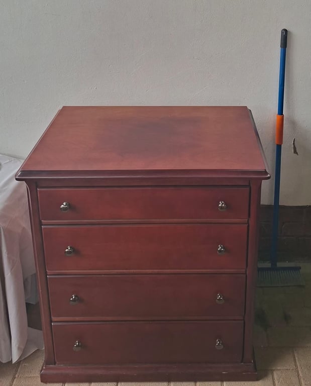 Wooden Chest of Drawers