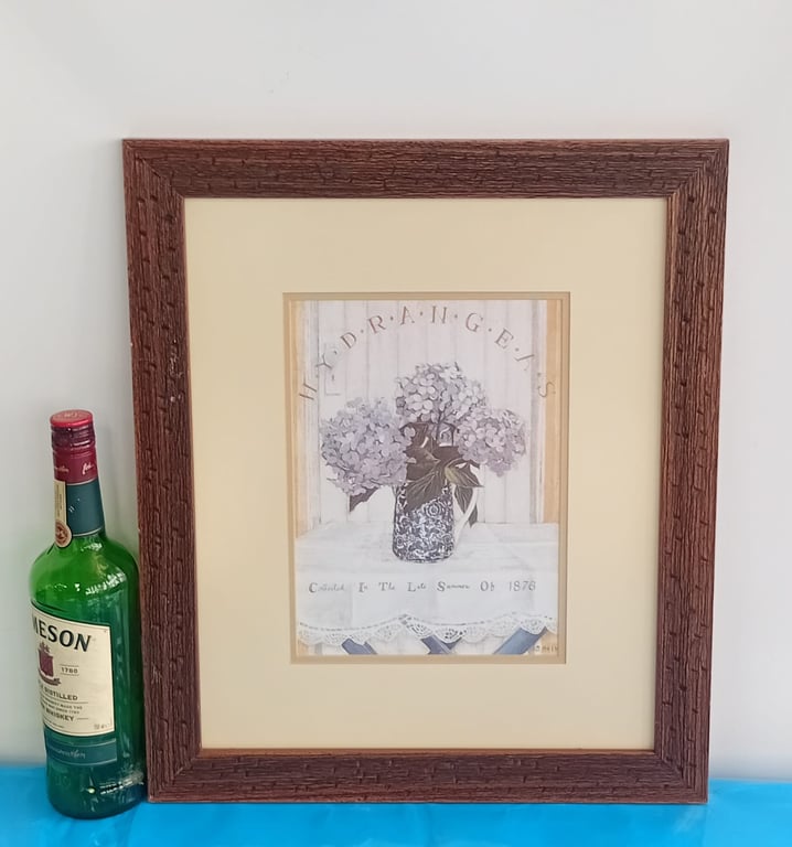 Framed Decorative Floral Art Print – Hydrangeas in Vintage Vase