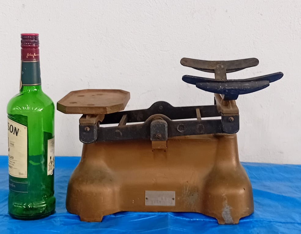 Vintage Mechanical Balance Scale – Frenkel