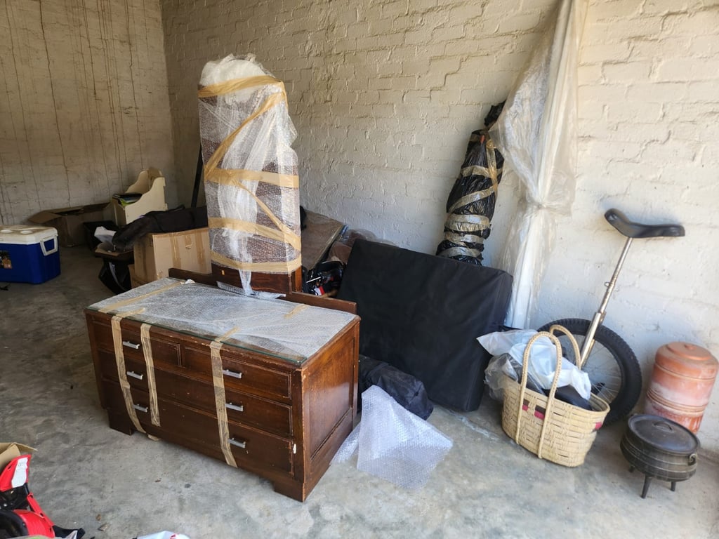 Lot 12 Uni Cycle Unit