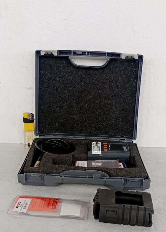 Fischer DUALSCOPE® MP0R Coating Thickness Gauge (Handheld)