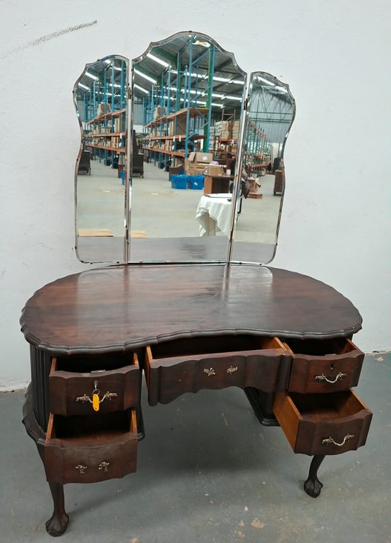 Vintage Kidney-Shaped Wooden Dresser
