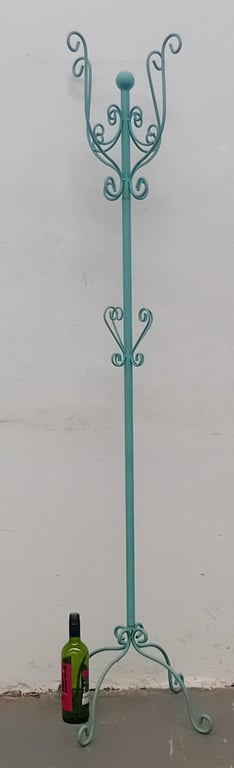 Decorative Metal Coat / Hat Stand – Vintage Style