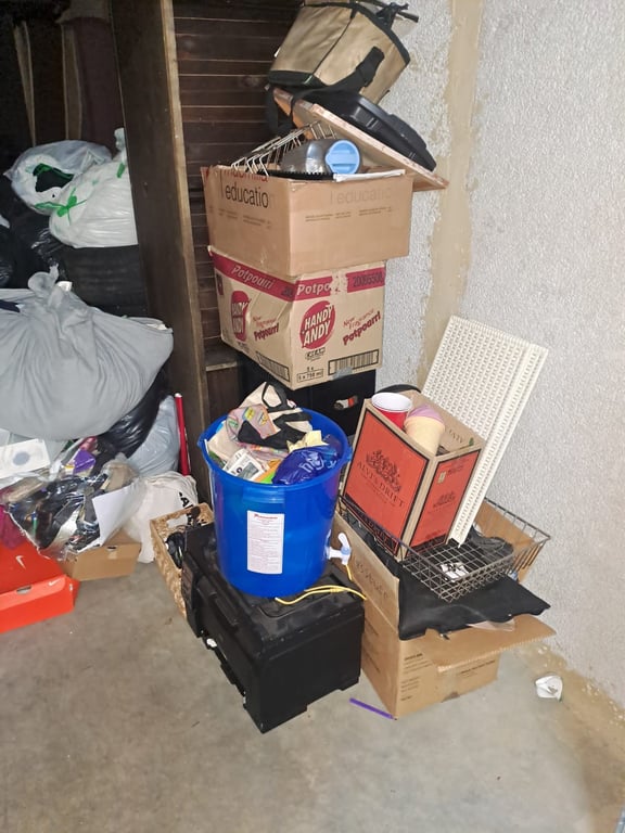 Lot 6 Plastic Bags Unit