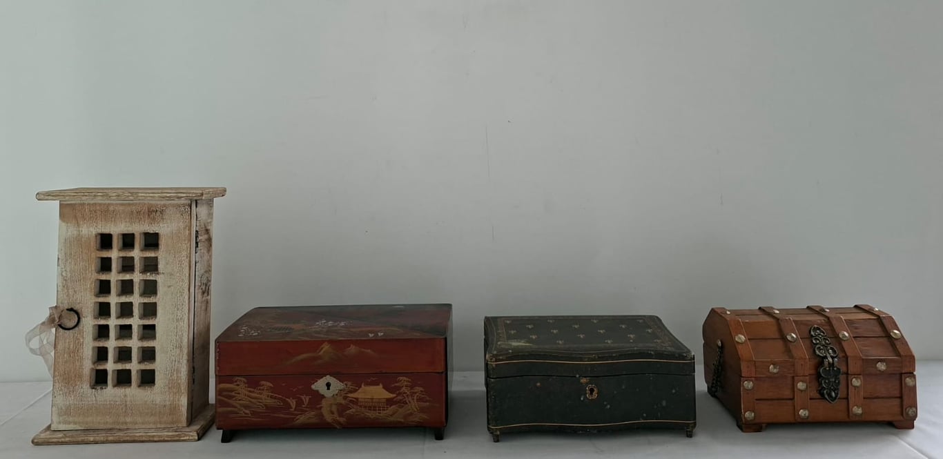 Collection of Vintage Jewellery and Watch Boxes