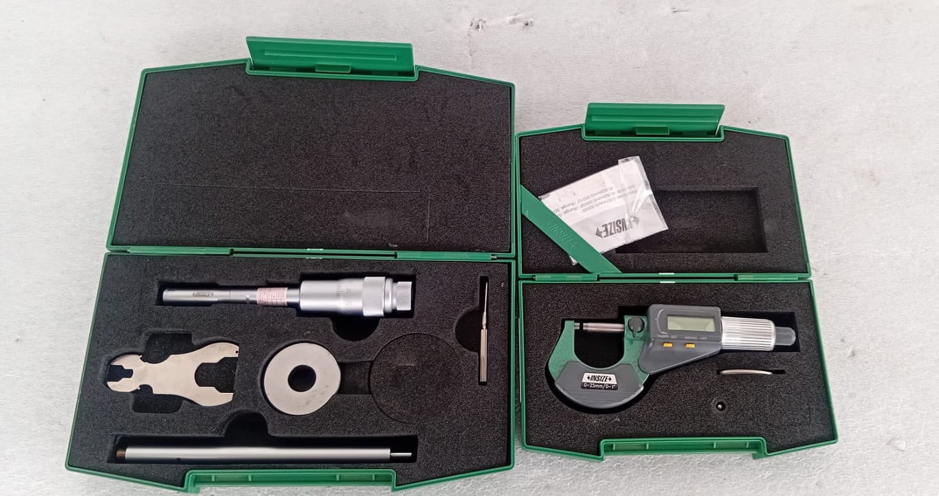Insize Precision Measuring Tool Set (Digital Micrometer & Bore Gauge Set)