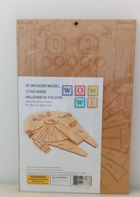 3D Wooden Model of the Star Wars Millennium Falcon