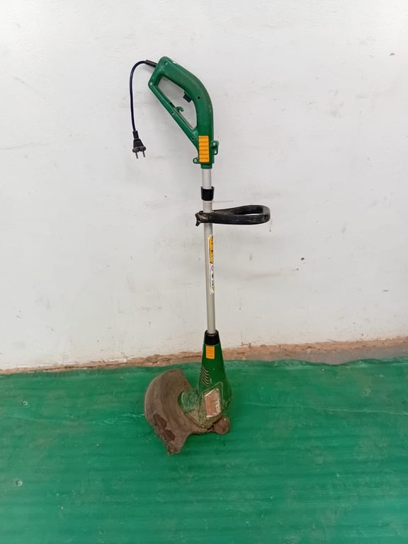 Electric Garden Trimmer