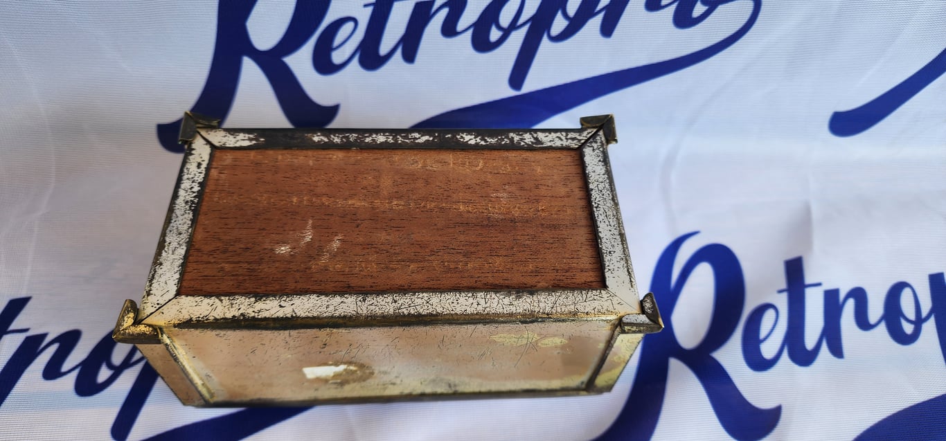 Trinket box