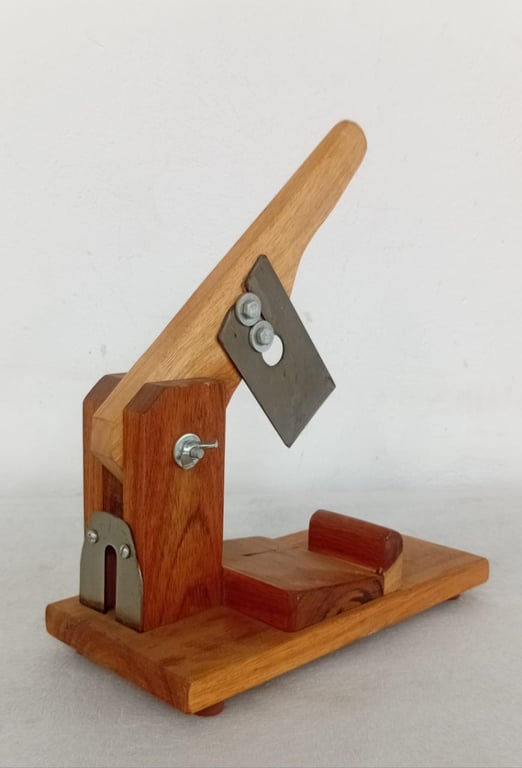 Wooden Biltong Slicer
